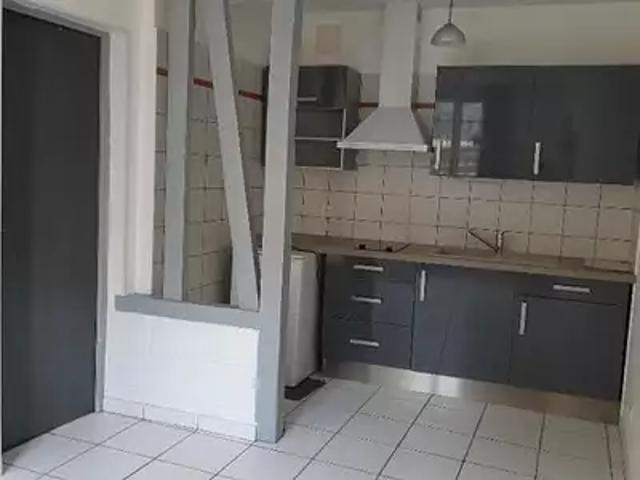 Lyon 7ème 69007 Achat / Vente appartement 2 pièces t2 au dernier étage