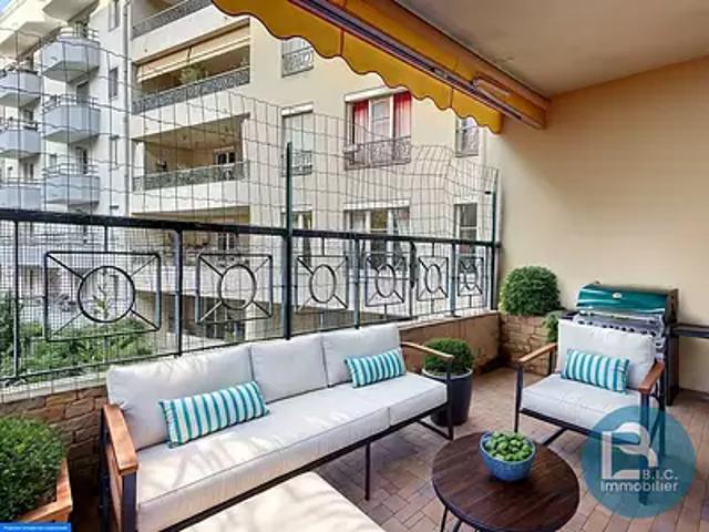 Lyon 7ème 69007 Achat / Vente appartement 4 pièces t4 terrasse