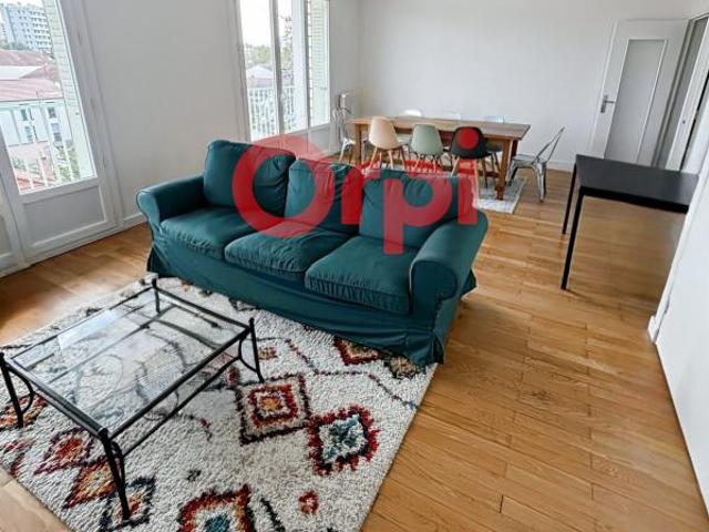 Lyon 8 Location Appartement 69