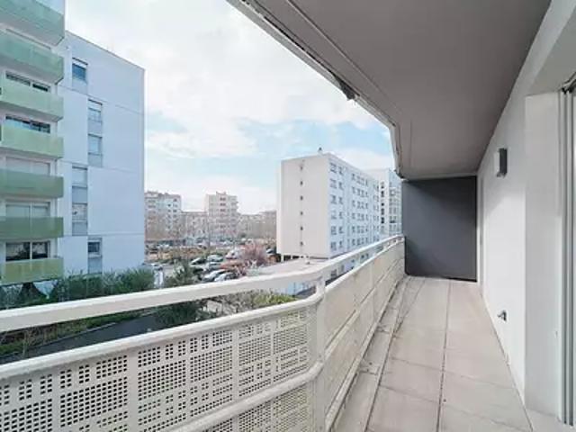 Lyon 8ème 69008 Achat / Vente appartement 2 pièces t2