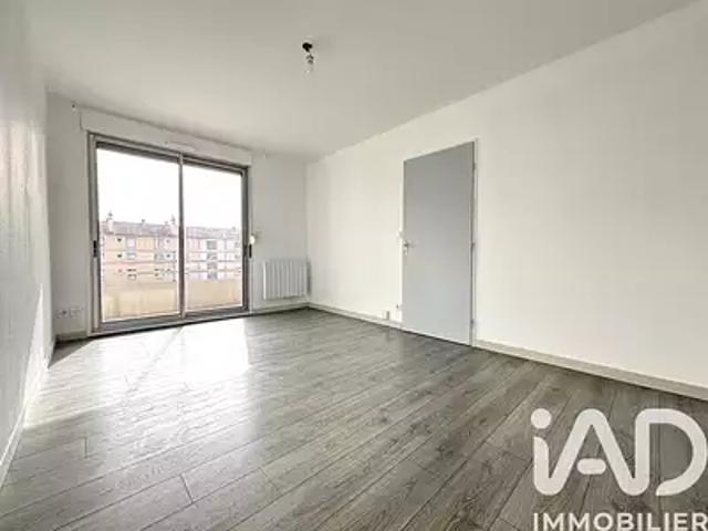 Lyon 8ème 69008 Achat / Vente appartement 2 pièces t2 parking