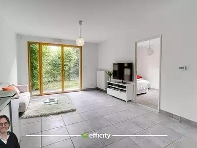 Lyon 8ème 69008 Achat / Vente appartement 2 pièces t2 terrasse