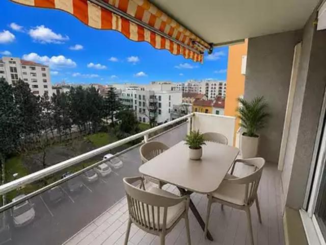 Lyon 8ème 69008 Achat / Vente appartement 4 pièces t4 cave balcon