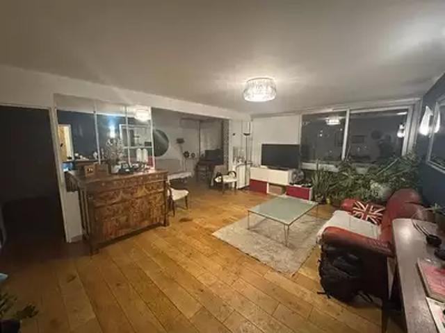 Lyon 8ème 69008 Location appartement 2 pièces t2 cave balcon
