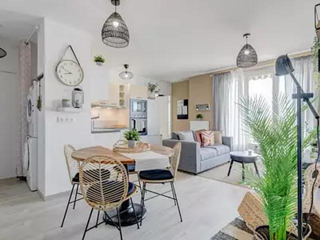 Lyon 8ème 69008 Location appartement 5 pièces t5 balcon