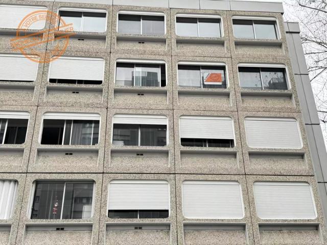 ? Lyon 9 – Grand appartement familial à réinventer, volumes rares et espaces extérieurs