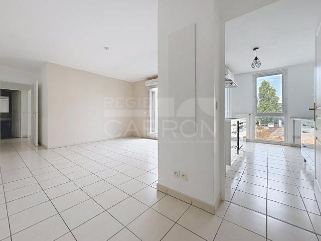 LYON 9 VAISE INDUSTRIE T3 68m² TERRASSE GARAGE 289000€