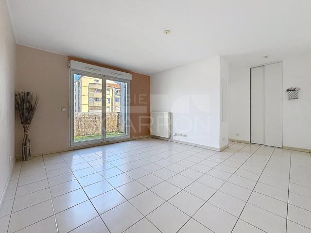 LYON 9 VAISE INDUSTRIE T3 68m² TERRASSE GARAGE 289000€