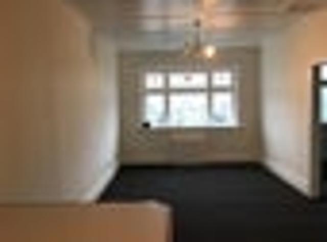Lyall Bay, 3 bedrooms, $575 pw