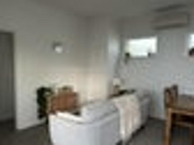 Lyall Bay, 1 bedroom, $590 pw