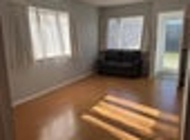 Lyall Bay, 2 bedrooms, $590 pw