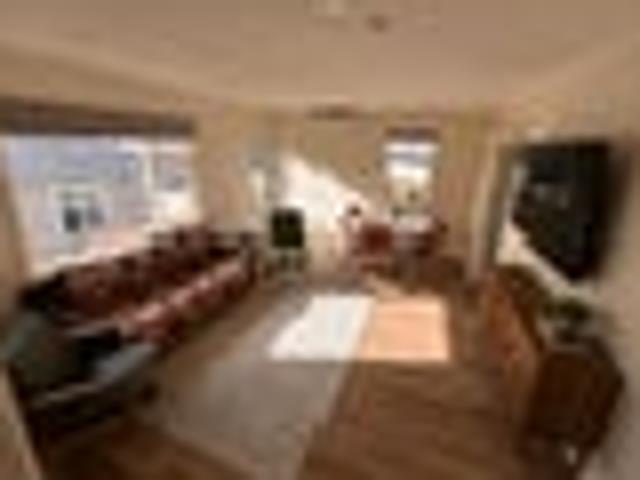 Lyall Bay, 2 bedrooms, $600 pw
