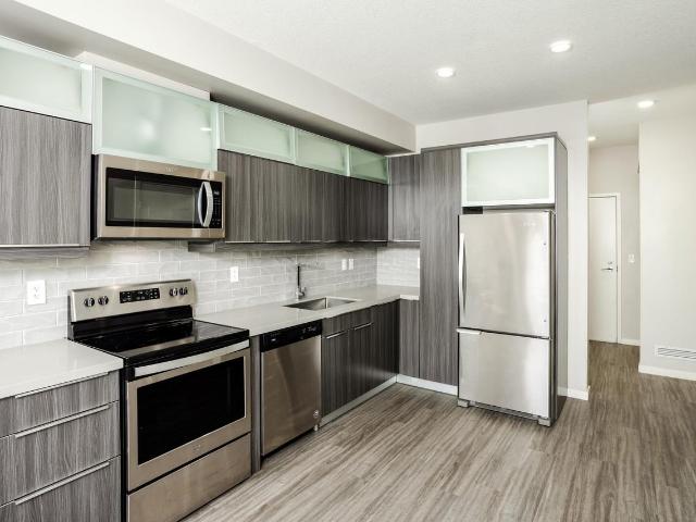 Lyfe Apartments 2 Bedroom Apartment for Rent at 2410 33 Ave Sw, Calgary, AB T2T 6W9 Richmond