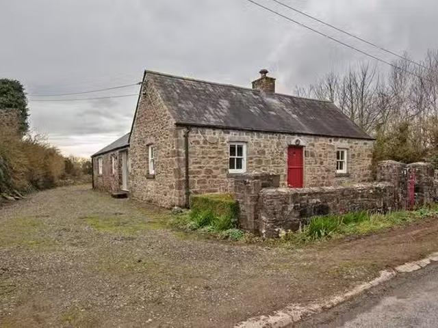 Lyrattin Cottage, Ballinamult, Co Waterford, E91C567 is for sale