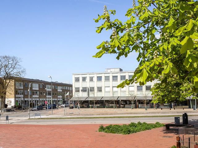 Lys 3 værelses bolig tæt på stationen