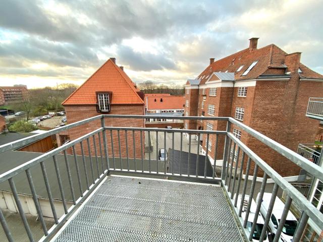 Lys 3 værelses lejlighed i Hunderup, Odense C