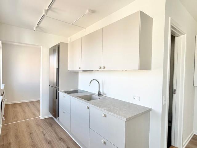 Lys 1 værelses lejlighed på 41 m² i Nørresundby