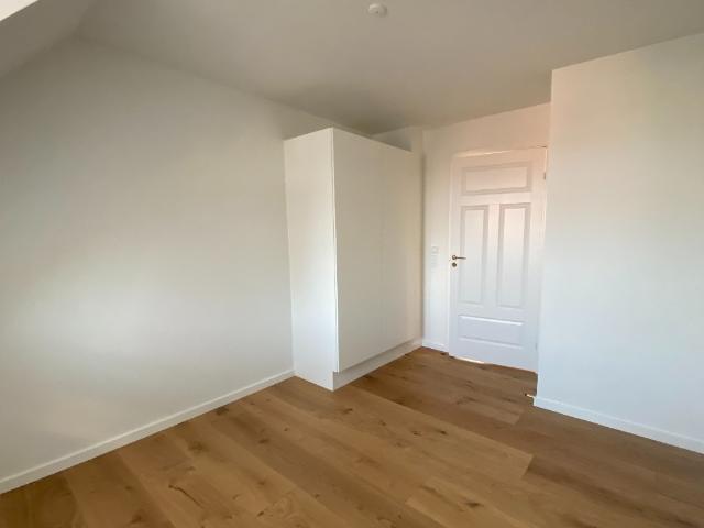 Lys 2 værelses på øverste etage ved Nørrebroparken