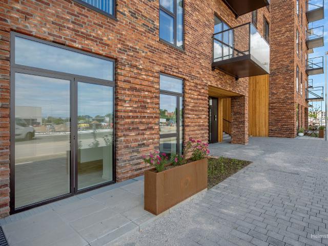Lys 2 værelses lejlighed 63 m² i Risskov
