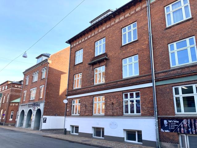 Lys herskabslejlighed 108 m² i Odense C