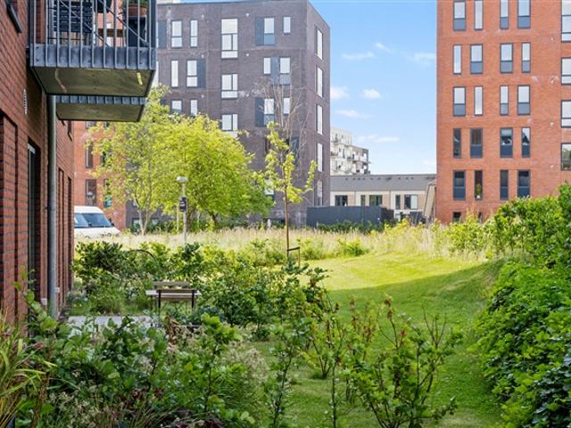 Lys og flot 2 værelses lejlighed med altan, Risskov, Aarhus