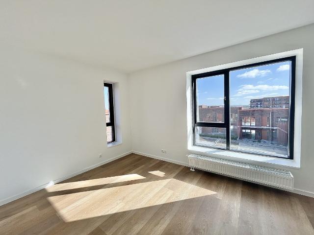 Lys og moderne 4 værelses lejlighed i Aalborg Øst