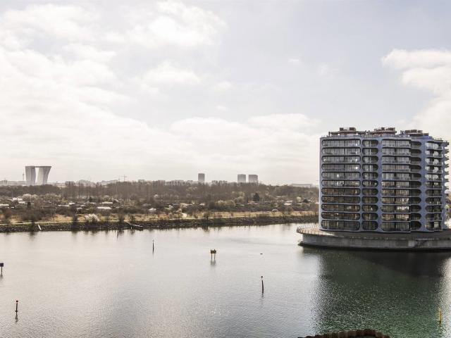 Lys og rummelig lejlighed på 121 m²