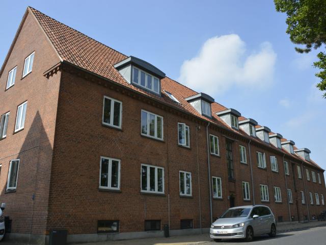 Lys og velholdt lejlighed i Odense C