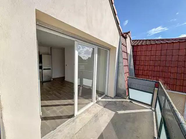 Lys lez Lannoy 59390 Achat / Vente appartement 2 pièces t2 au dernier étage parking