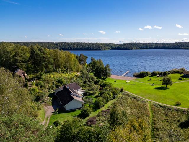 Lyssnavägen 16