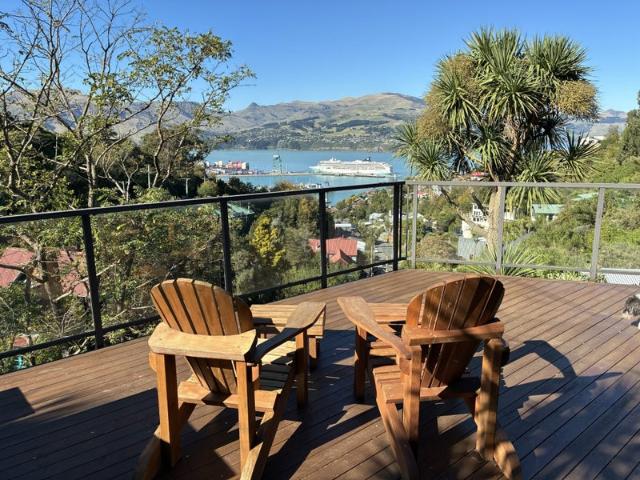 lyttelton, 3 bedrooms