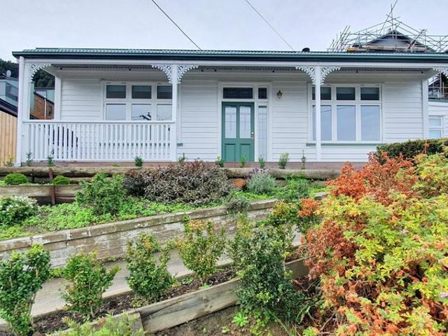 lyttelton, 3 bedrooms