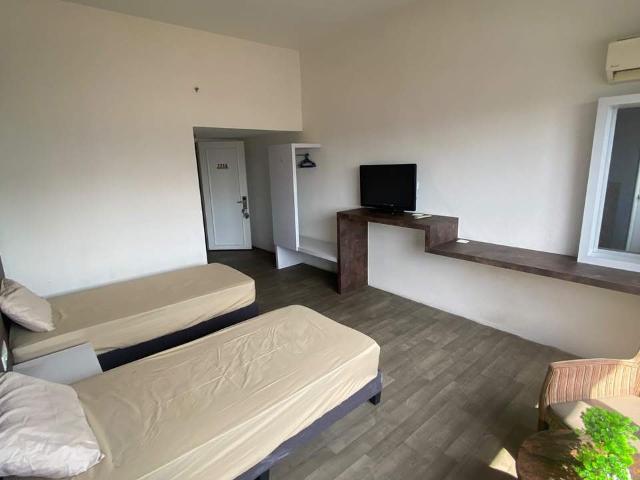 M1 Plaza Master Room From RM850 Near HKL UniKL & UUM KL