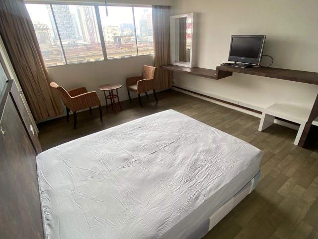 M1 Plaza Master Room Near Hospital Kuala Lumpur, UNIKL, UUM KL from RM850