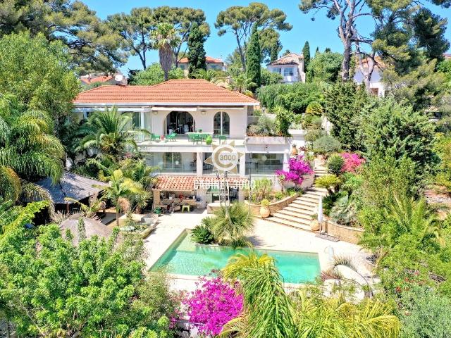 M2184 Sanary Sur Mer Les Picotières Maison T8 Pisicn. 490m² Sanary sur Mer