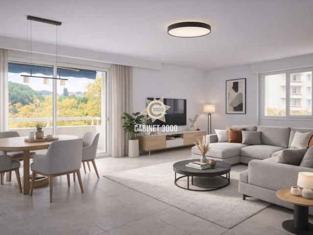 M2241 TOULON LE MOURILLON Appartement T5 balcon
