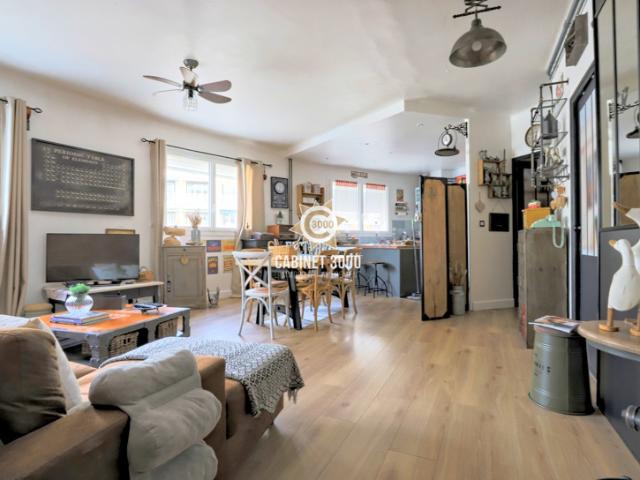M2272 TOULON Aguillon Appartement T3 Cave