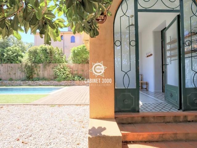 M2278 Toulon Cap Brun/Magaud Maison de charme des anné. 160m² Toulon