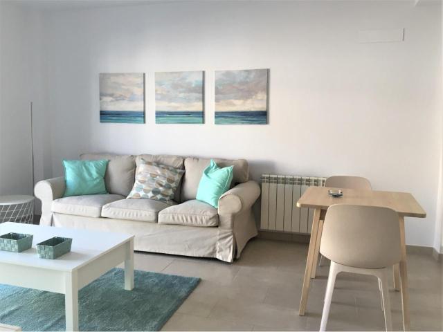 M&M INMOBILIARIA Piso en alquiler en Núcleo Urbano por 1.400 €/mes A19 P302