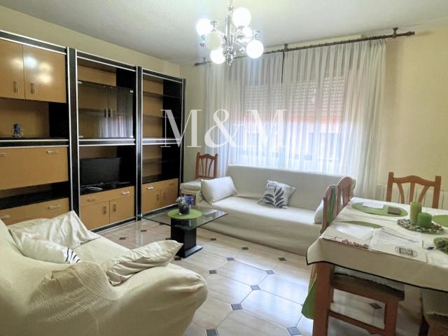 M&M INMOBILIARIA Piso en alquiler en Zona centro por 1.700 €/mes A18 P272