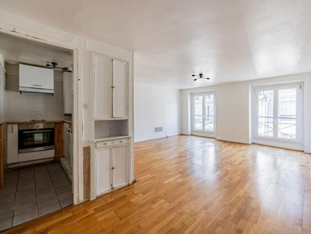 M° Oberkampf, 2p lumineux et calme avec ascenseur