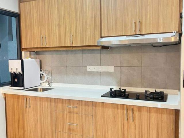 M Oscar Female Unit Ready Move In Fully Furnish MRT Taman Naga Emas