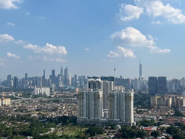 m arisa, condominium
