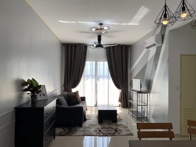 M Arisa Sentul Fully Furnish 4R2B 2 Parking Nearby Sentul Point