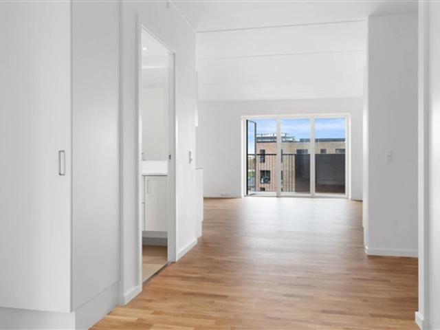 Møbelfabrikken Lækker 2 værelses lejlighed med stor altan i et moderne byggeri, Søborg, København