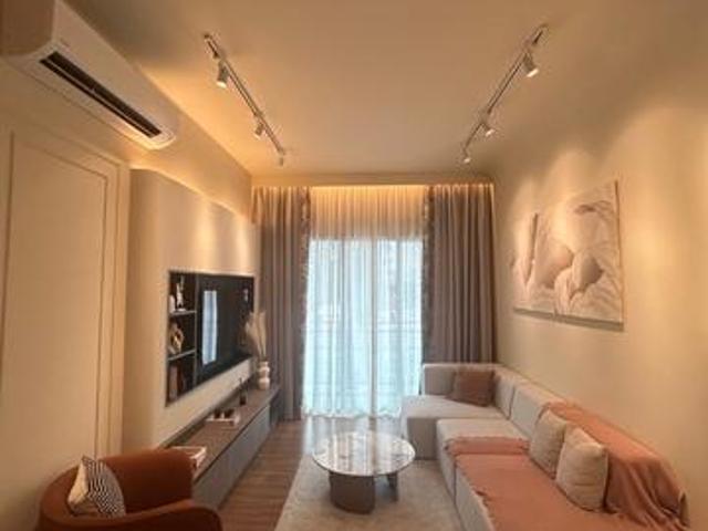 M Centura Fully Furnished Ready Move In Condo Free Shuttle Van To MRT