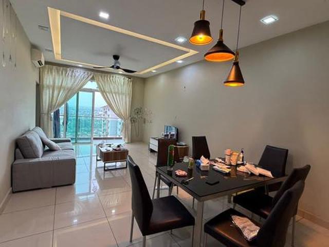 M Condo Larkin CIQ