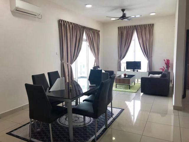M Condominium 3bed Larkin To CIQ 7mins Offer now