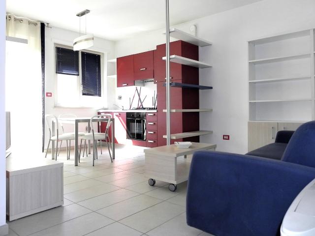 M. DEL PILONE – Monolocale mq. 40