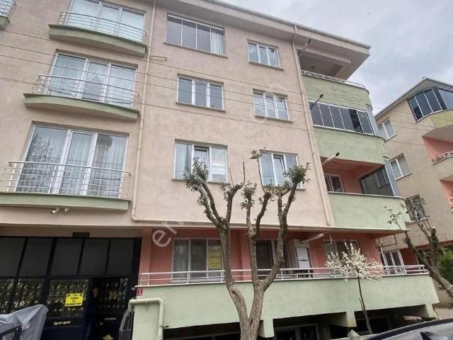 M.efendi Camii Karşısı 125m2 Asansörlü 3+1 Arakat Kiralık